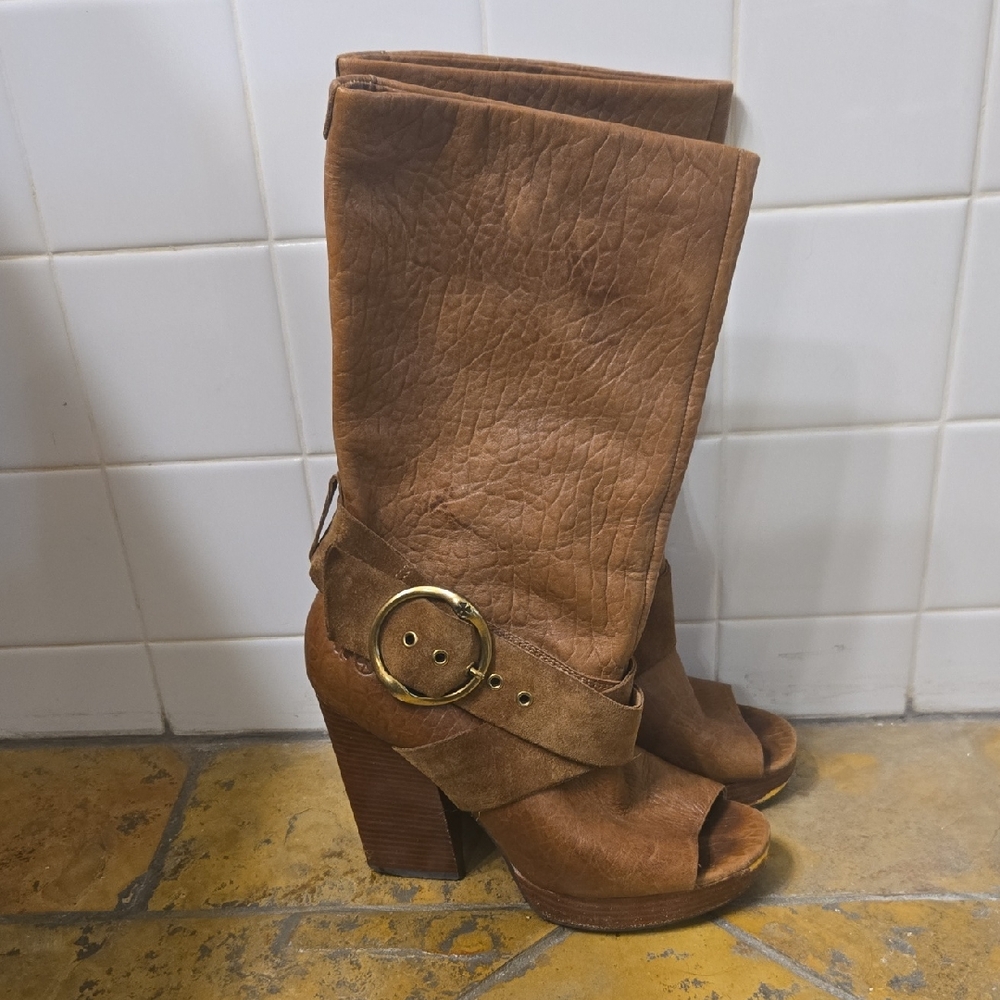 Lucky Brand Tan Heeled Boots